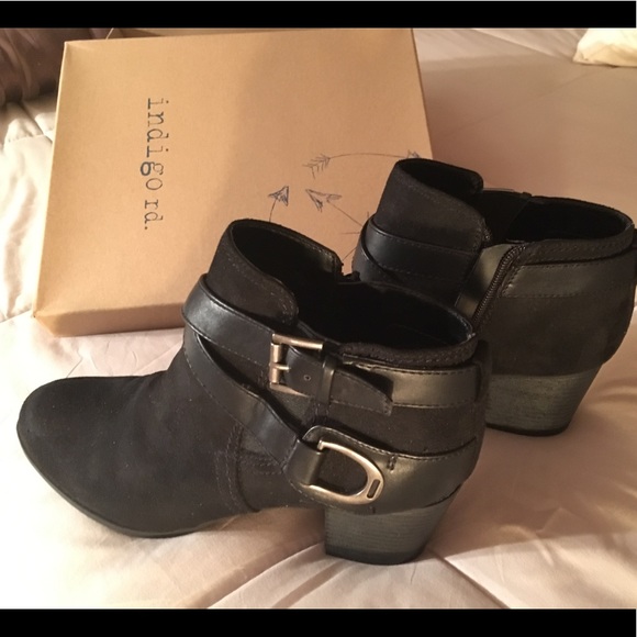 indigo rd black boots